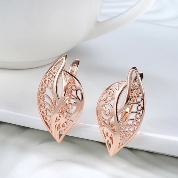 585 Rose Gold Plated Hollow Big Drop Earrings - Picture 2 of 8